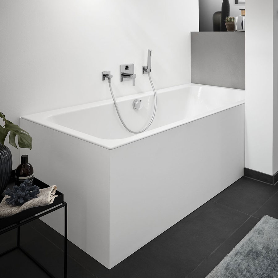 Eckbadewanne
